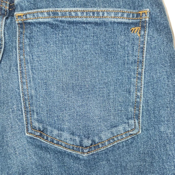 Madewell Curvy Perfect Vintage Straight Jean Size 29T Medium Wash 5 Pocket Style - Picture 6 of 14